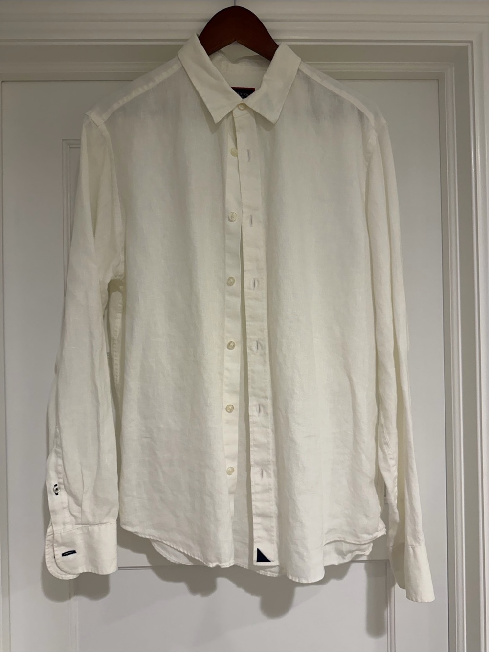 Untuckit Men's White Button-Down Shirt Linen